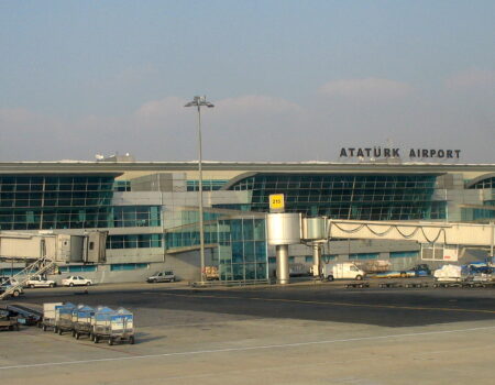 İSTANBUL ATATURK HAVALIMANI